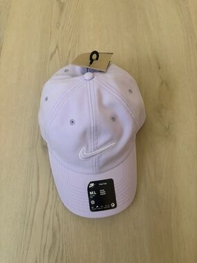 NWT Nike Light Purple Baseball Club Cap with Swoosh M/L Adult Size